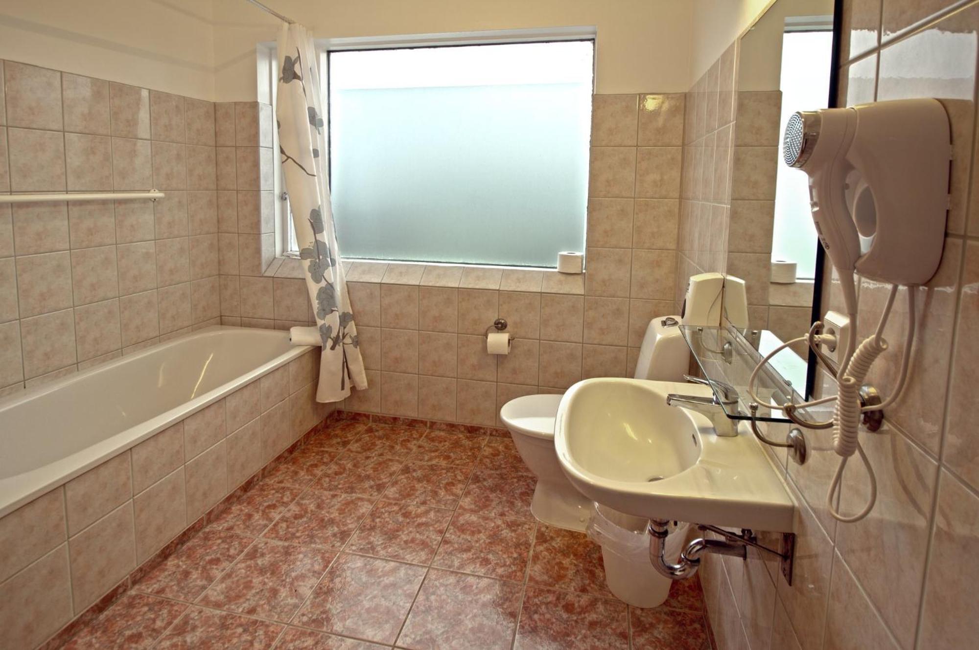 Hotel Post Breiðdalsvík Eksteriør billede